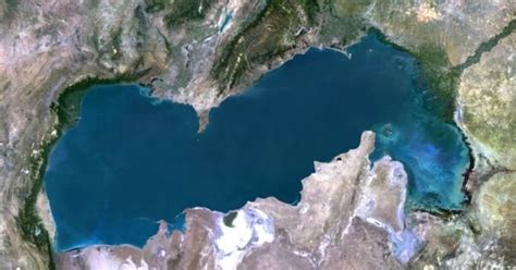 세계에서 가장 큰 호수 순위. 카스피해와 비극의 아랄해